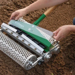 Six-Row Seeder, Second Edition -Veggie Patch 06758 04 six row
