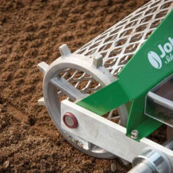 Six-Row Seeder, Second Edition -Veggie Patch 06758 06 six row