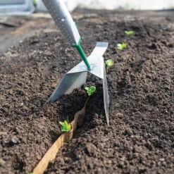 Row Pro™ -Veggie Patch 08365 02 row pro