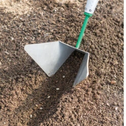 Row Pro™ -Veggie Patch 08365 03 row pro